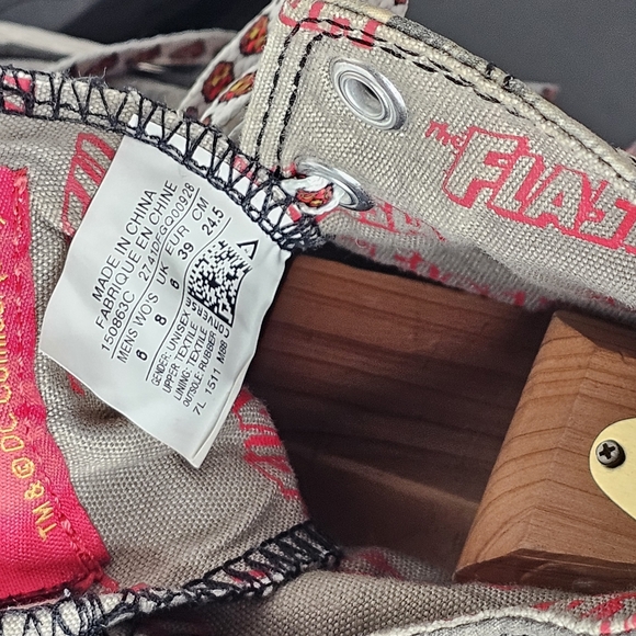 Converse All Star Red DC Comics The Flash 150863C High Tops Men's 6 Women's 8 - Picture 6 of 6